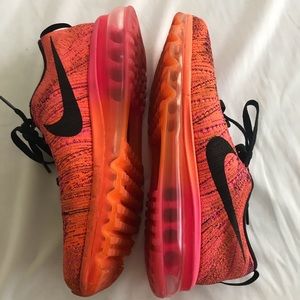 Nike AirMax Fly Knit (Lightly Worn)